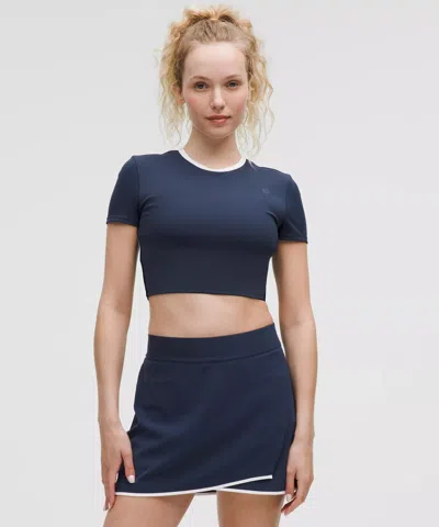 Lululemon Tight-fit Cropped Shelf-bra T-shirt Medium Support, B/c Cup