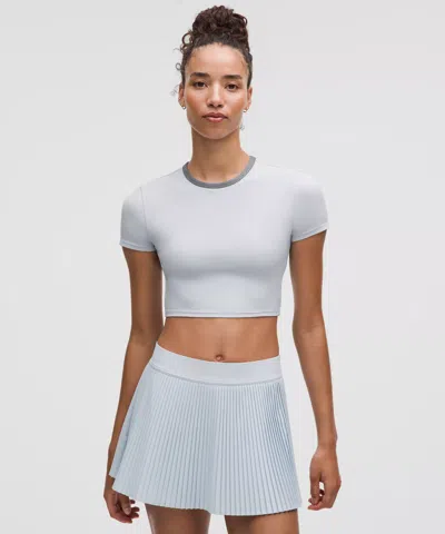 Lululemon Tight-fit Cropped Shelf-bra T-shirt Medium Support, B/c Cup