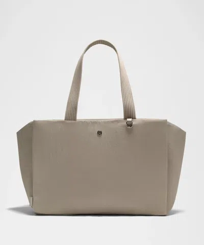 Lululemon Triple Compartment Tote Bag 18l