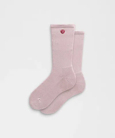 Lululemon Unisex Daily Essential Crew Socks In Pink