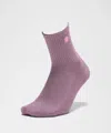 Lululemon Unisex Daily Essential Quarter Socks In Purple