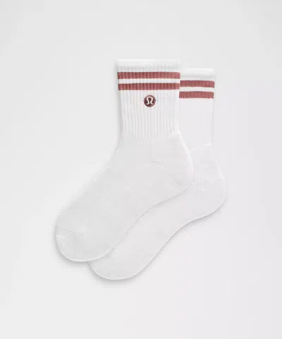 Lululemon Unisex Daily Essential Quarter Socks