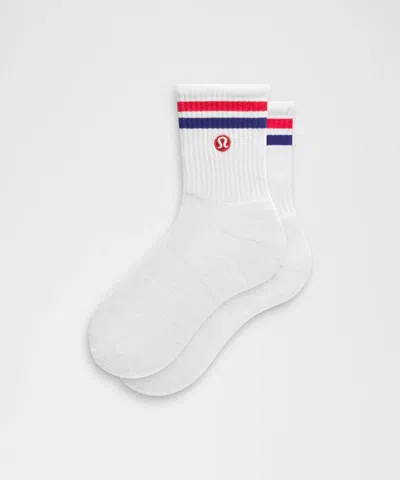 Lululemon Unisex Daily Essential Quarter Socks