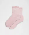 Lululemon Unisex Daily Essential Quarter Socks