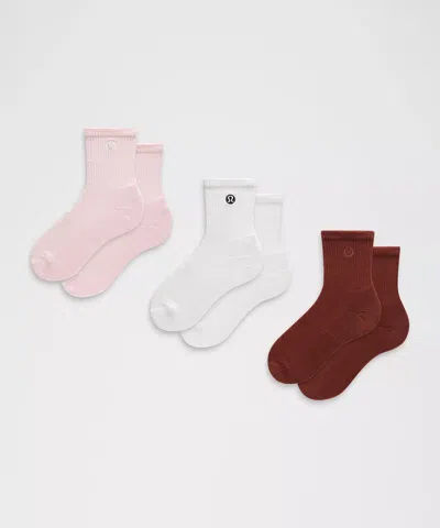 Lululemon Unisex Daily Essential Quarter Socks