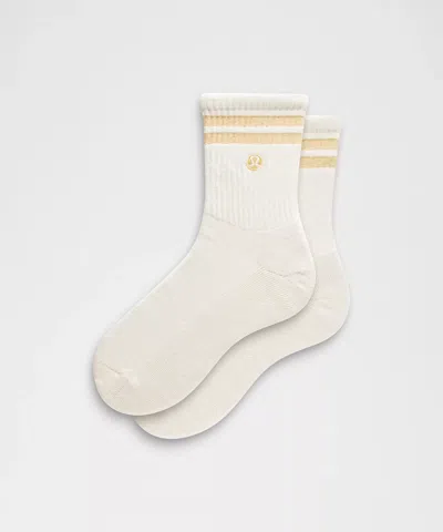 Lululemon Unisex Daily Essential Quarter Socks