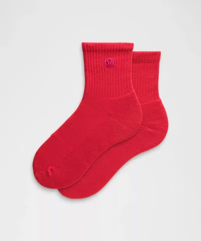 Lululemon Unisex Daily Essential Quarter Socks