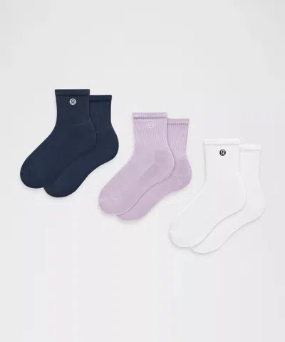 Lululemon Unisex Daily Essential Quarter Socks
