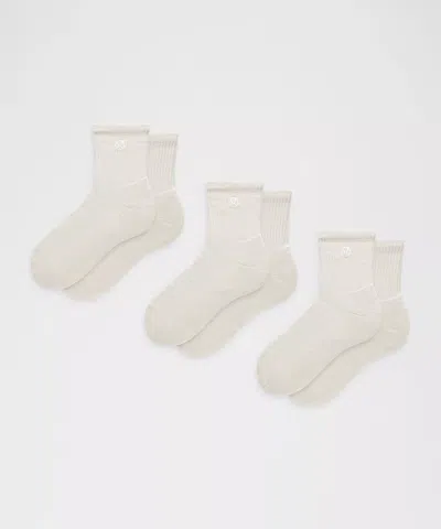 Lululemon Unisex Daily Essential Quarter Socks