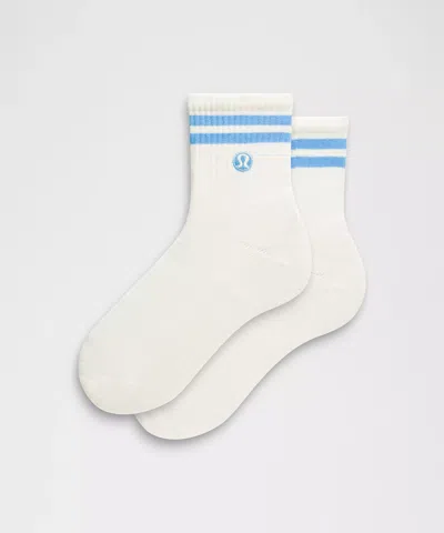 Lululemon Unisex Daily Essential Quarter Socks