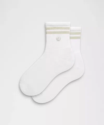 Lululemon Unisex Daily Essential Quarter Socks