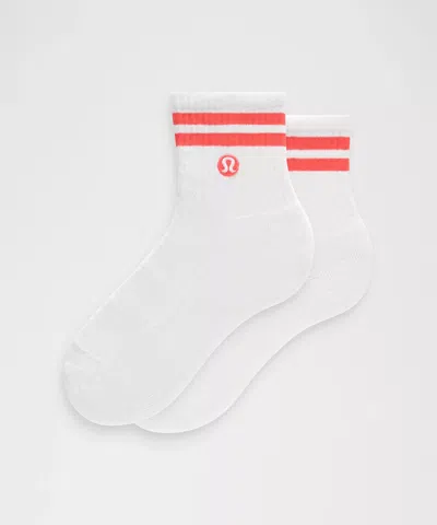 Lululemon Unisex Daily Essential Quarter Socks