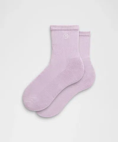 Lululemon Unisex Daily Essential Quarter Socks In Pink