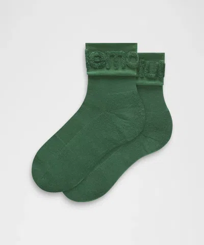 Lululemon Unisex Fold-over Terry Quarter Socks