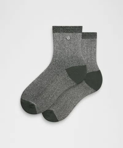 Lululemon Unisex Glitter Quarter Socks In Green
