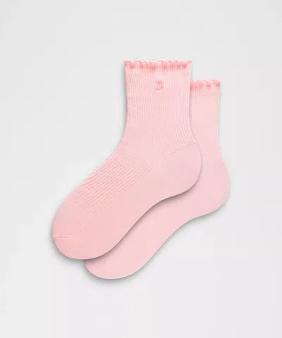 Lululemon Unisex Lettuce Edge Quarter Socks