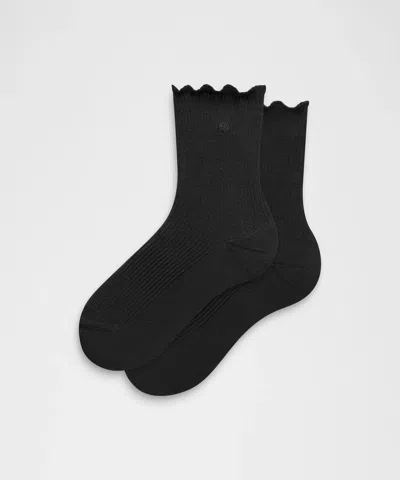 Lululemon Unisex Lettuce Edge Quarter Socks