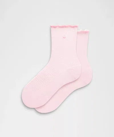 Lululemon Unisex Lettuce Edge Quarter Socks