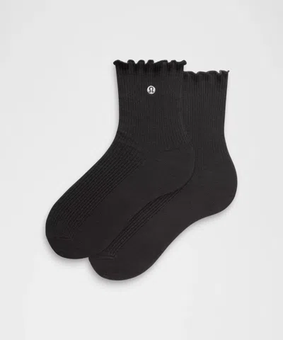 Lululemon Unisex Lettuce Edge Quarter Socks In Black