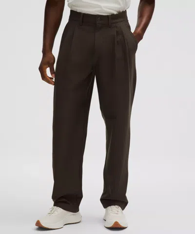 Lululemon Utilitech Twill Relaxed Pleated Trouser