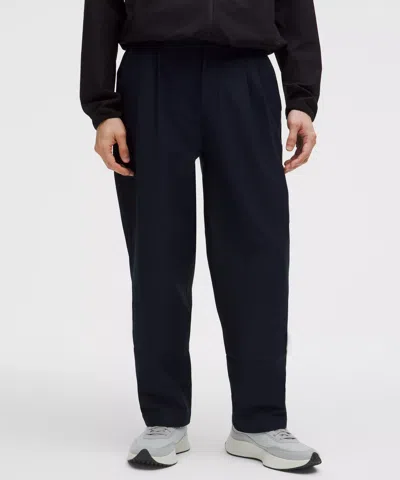 Lululemon Utilitech Twill Relaxed Pleated Trousers