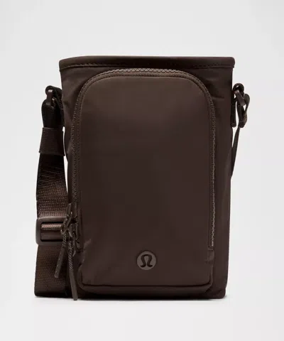 Lululemon Water Bottle Crossbody With Front Pocket 2l