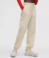 Lululemon Women's Lightweight Woven Jogger