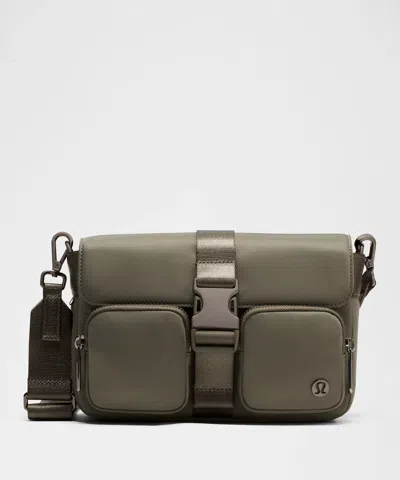 Lululemon Wunderlust Multi-pocket Crossbody Bag 3l