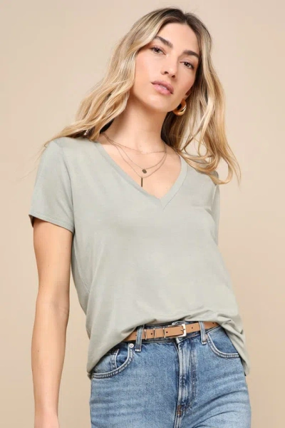 Lulus Adyn Heather Sage Green V-neck Short Sleeve Tee