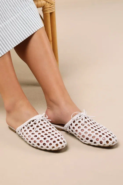 Lulus Alexine White Woven Raffia Flat Slides