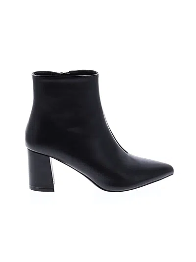 Pre-owned Lulus Ankle Boots In Black