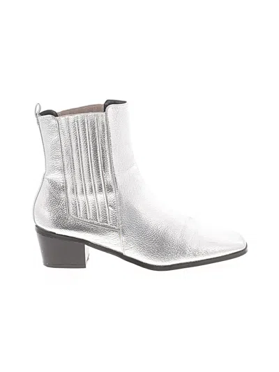 Pre-owned Lulus Ankle Boots In Silver