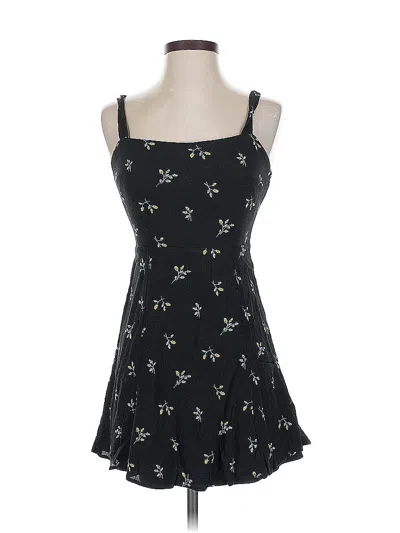 Pre-owned Lulus Casual Dress In Black