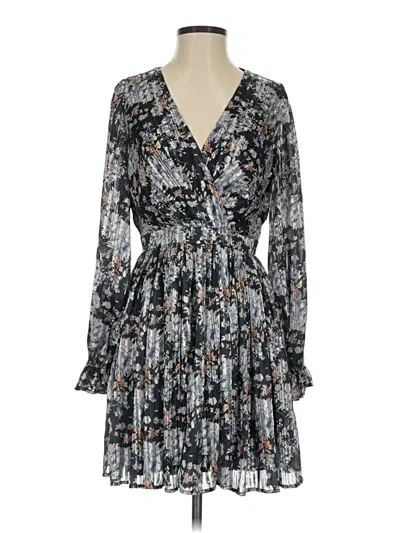 Pre-owned Lulus Casual Dress In Gray