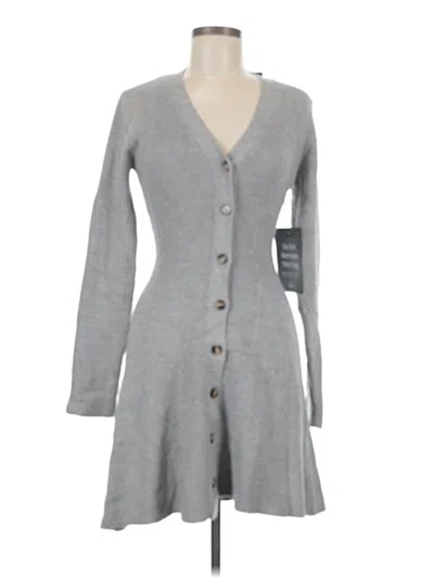 Pre-owned Lulus Casual Dress In Gray