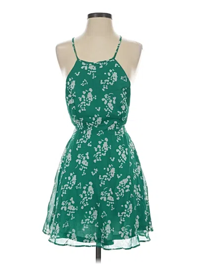 Pre-owned Lulus Casual Dress In Green