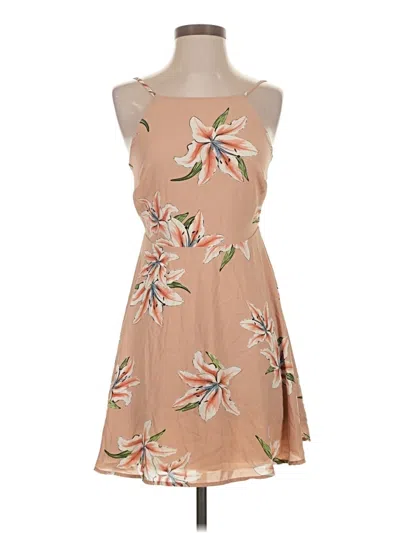 Pre-owned Lulus Casual Dress In Tan