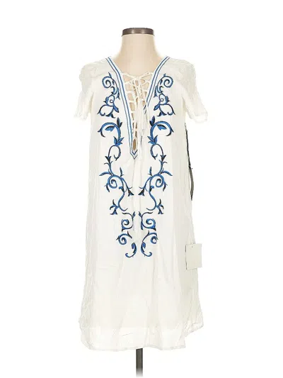 Pre-owned Lulus Casual Dress In White