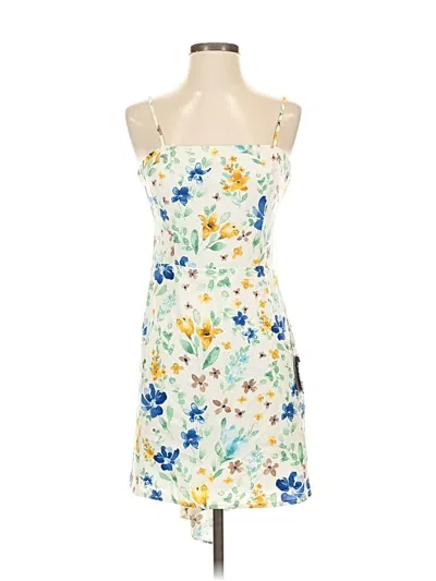 Pre-owned Lulus Casual Dress In White