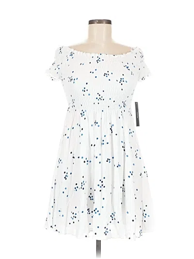 Pre-owned Lulus Casual Dress In White