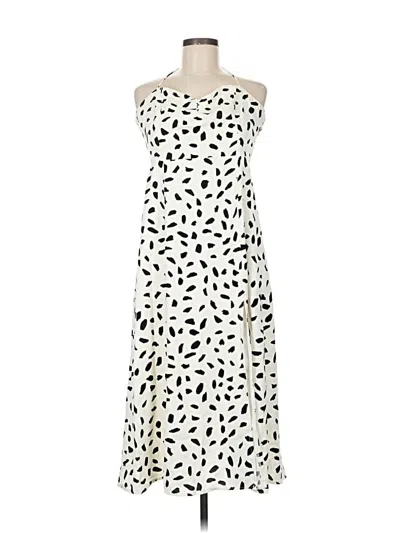 Pre-owned Lulus Casual Dress In White