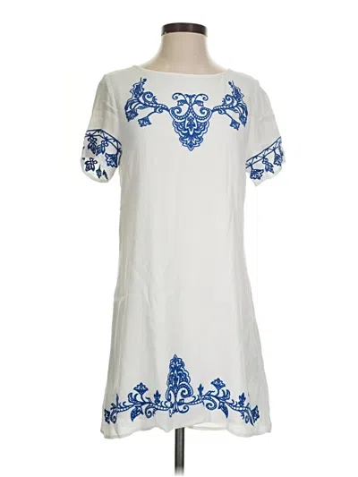 Pre-owned Lulus Casual Dress In White