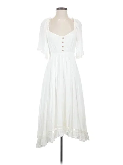 Pre-owned Lulus Casual Dress In White