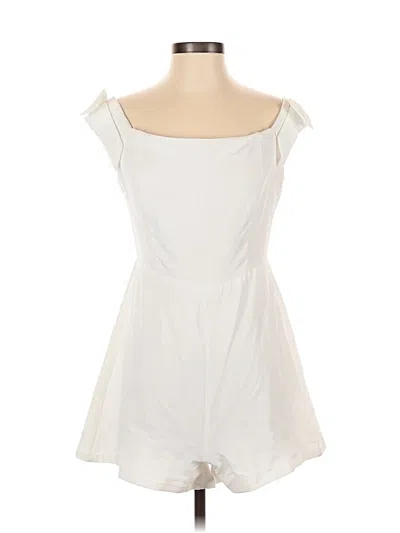 Pre-owned Lulus Casual Dress In White