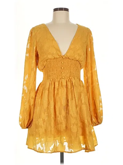 Pre-owned Lulus Casual Dress In Yellow