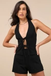 Lulus Chelsa Black Seamed Tie-front Halter Top In Black