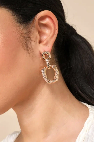 Lulus Chic Recognition Gold Textured Door Knocker Earrings
