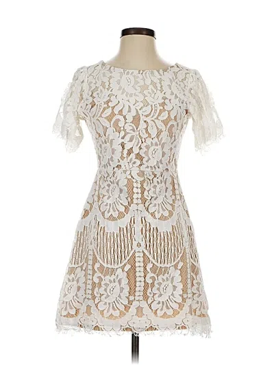 Pre-owned Lulus Cocktail Dress In White