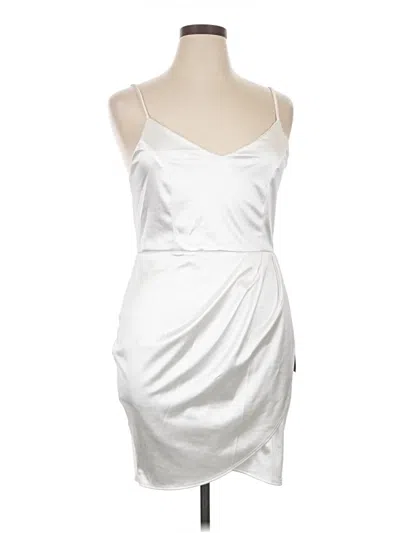 Pre-owned Lulus Cocktail Dress In White