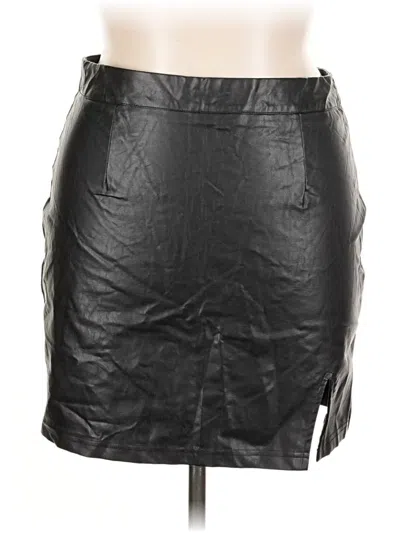 Pre-owned Lulus Faux Leather Skirt In Black